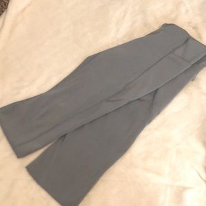 Athletic leggings. Women’s size XS.